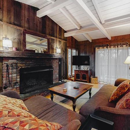לדלו Chalet At The Base Of Okemo Mountain מראה חיצוני תמונה